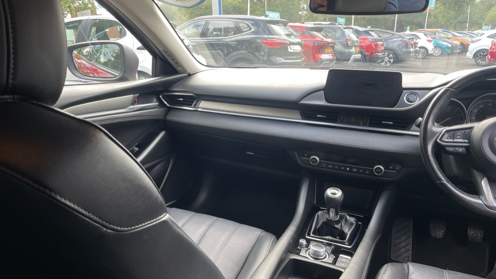 Mazda 6 2.0 Skyactiv-G Sport 5dr Petrol Estate - Image 14