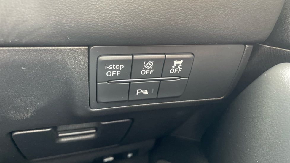 Mazda 6 2.0 Skyactiv-G Sport 5dr Petrol Estate - Image 39