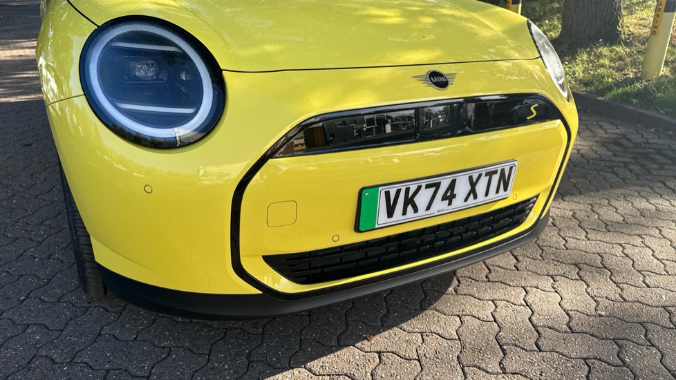 MINI Cooper 160kW SE Classic 54kWh 3dr Auto Electric Hatchback - Image 31
