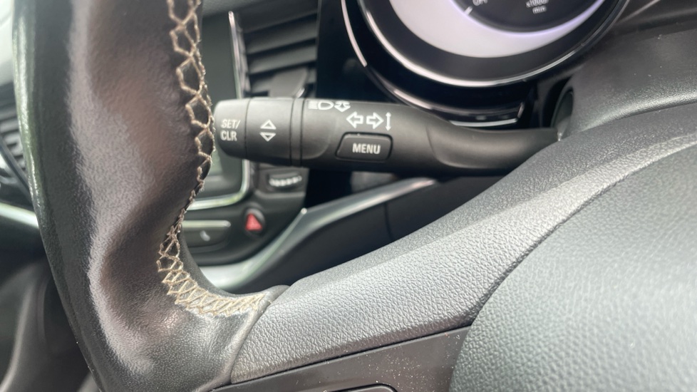 Vauxhall Astra 1.2 Turbo 145 Griffin Edition 5dr Petrol Hatchback - Image 40