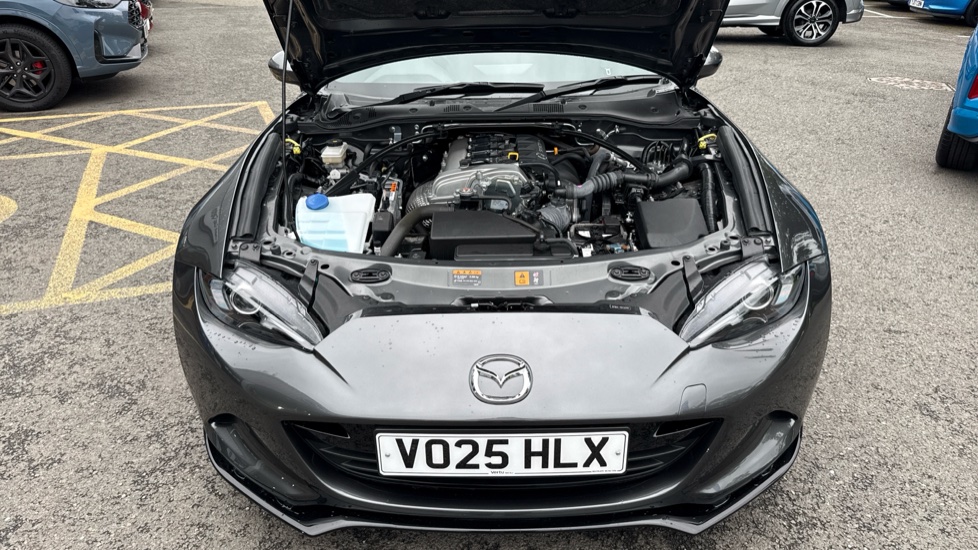 Mazda MX-5 2.0 [184] Exclusive-Line 2dr Petrol Convertible RF - Image 8