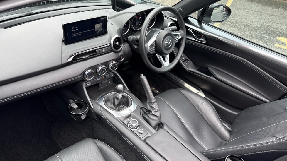 Mazda MX-5 2.0 [184] Exclusive-Line 2dr Petrol Convertible RF - Image 9