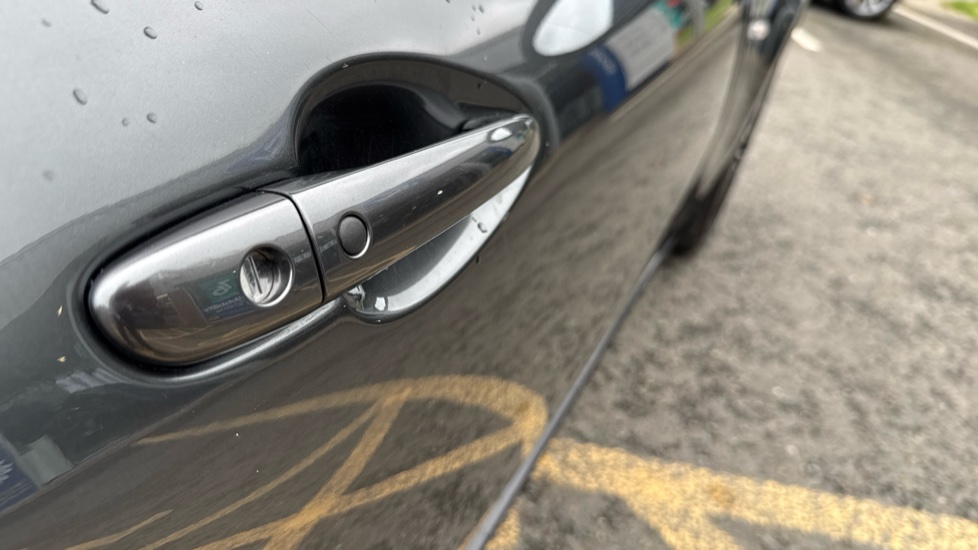 Mazda MX-5 2.0 [184] Exclusive-Line 2dr Petrol Convertible RF - Image 25