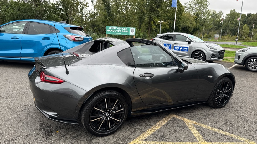 Mazda MX-5 2.0 [184] Exclusive-Line 2dr Petrol Convertible RF - Image 27
