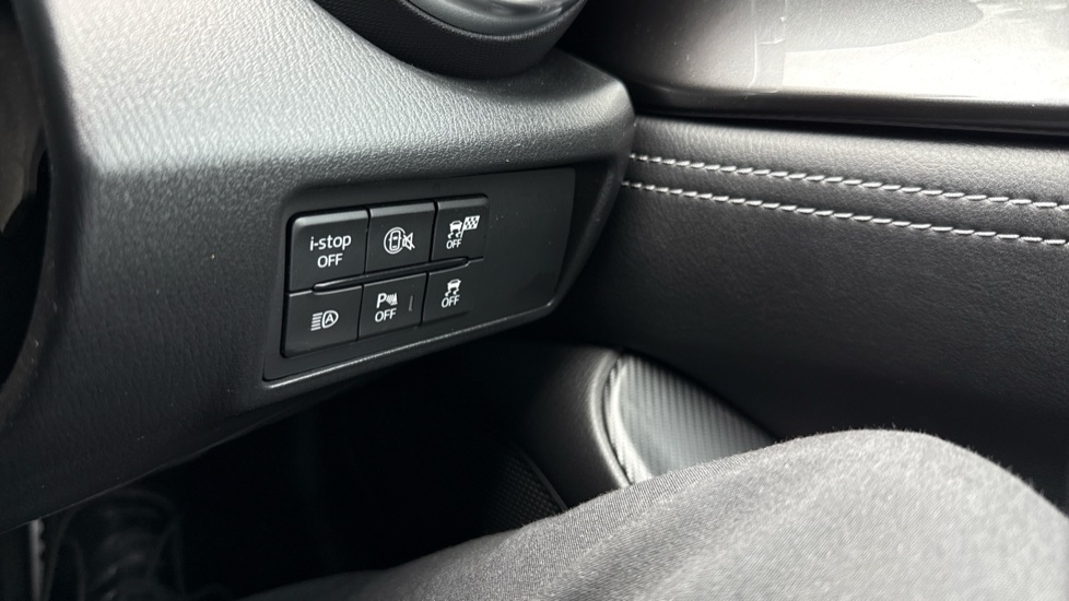 Mazda MX-5 2.0 [184] Exclusive-Line 2dr Petrol Convertible RF - Image 35