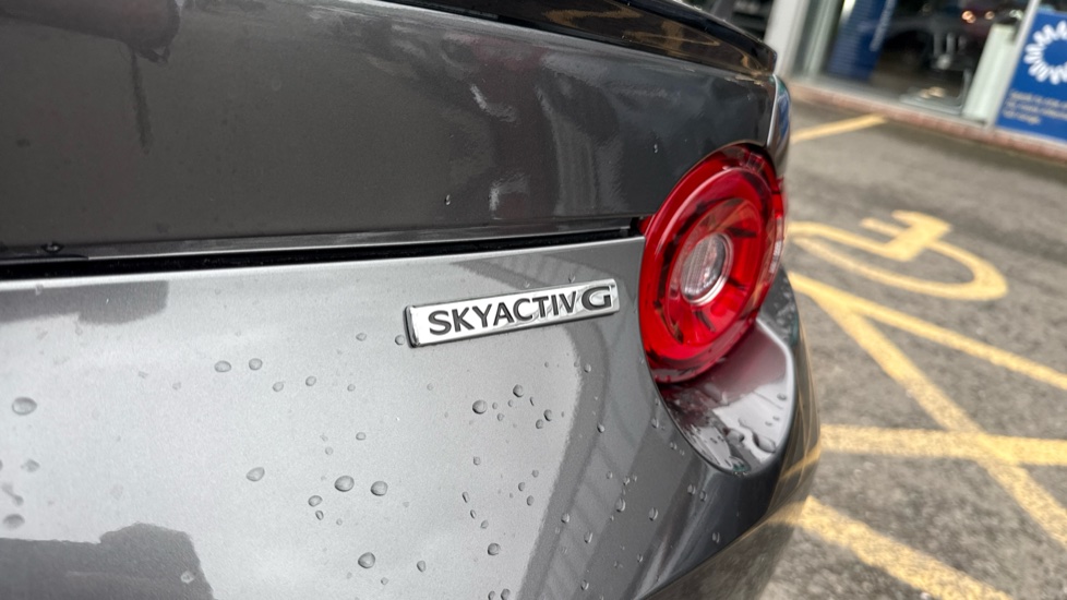 Mazda MX-5 2.0 [184] Exclusive-Line 2dr Petrol Convertible RF - Image 38