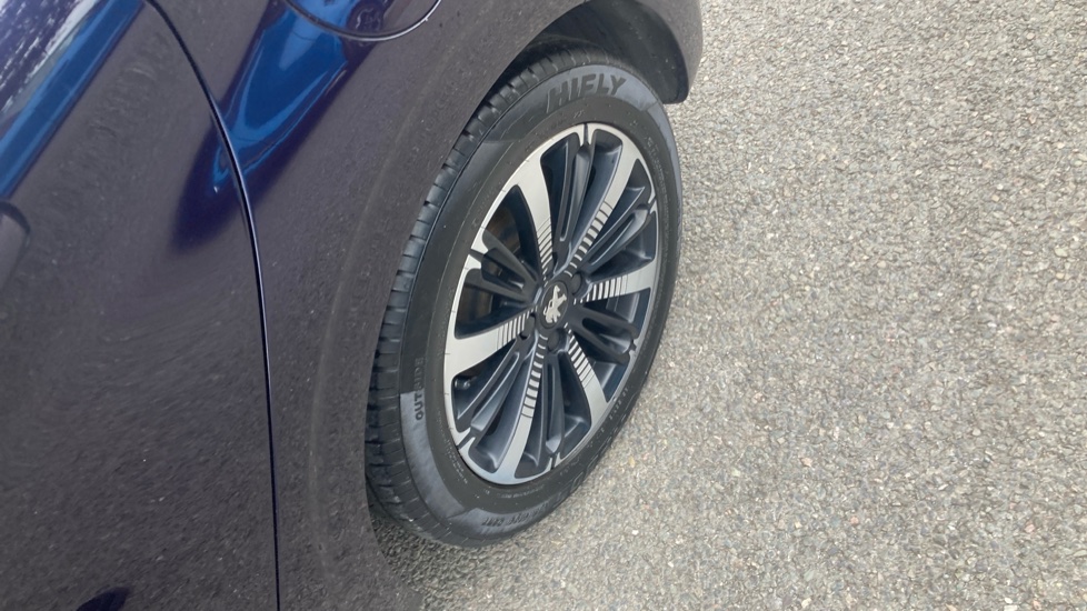 Peugeot 208 1.2 PureTech 82 Tech Edition 5dr [Start Stop] Petrol Hatchback - Image 34