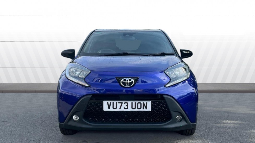 Toyota Aygo X 1.0 VVT-i Edge 5dr Petrol Hatchback - Image 3