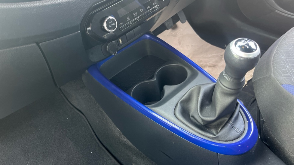 Toyota Aygo X 1.0 VVT-i Edge 5dr Petrol Hatchback - Image 13