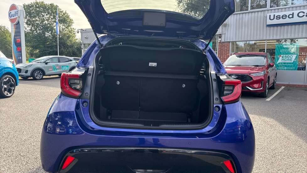 Mazda 2 Hybrid 1.5i Hybrid Homura 5dr CVT Hybrid Hatchback - Image 4
