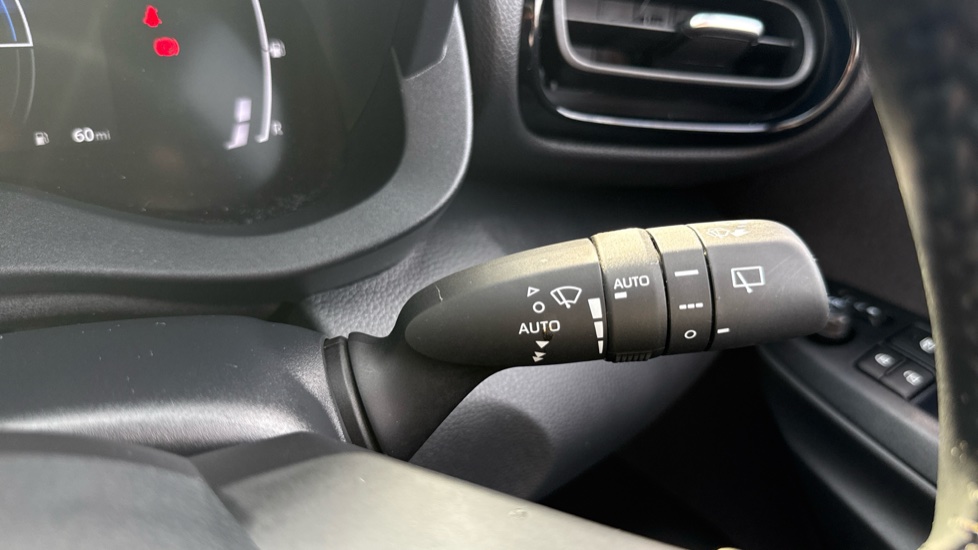 Mazda 2 Hybrid 1.5i Hybrid Homura 5dr CVT Hybrid Hatchback - Image 23