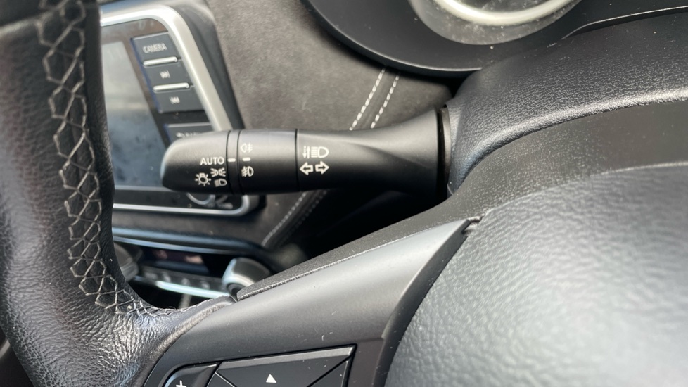 Nissan Micra 1.0 IG-T 92 N-Sport 5dr Petrol Hatchback - Image 35
