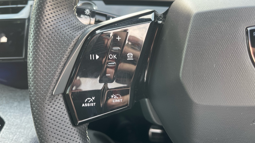 Peugeot 3008 157kW GT 73kWh 5dr Auto Electric Estate - Image 24