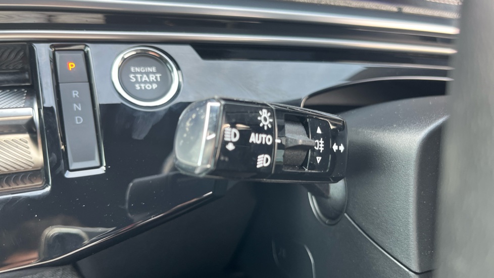 Peugeot 3008 157kW GT 73kWh 5dr Auto Electric Estate - Image 25