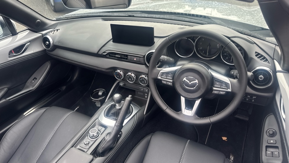 Mazda MX-5 2.0 [184] Exclusive-Line 2dr Petrol Convertible RF - Image 11