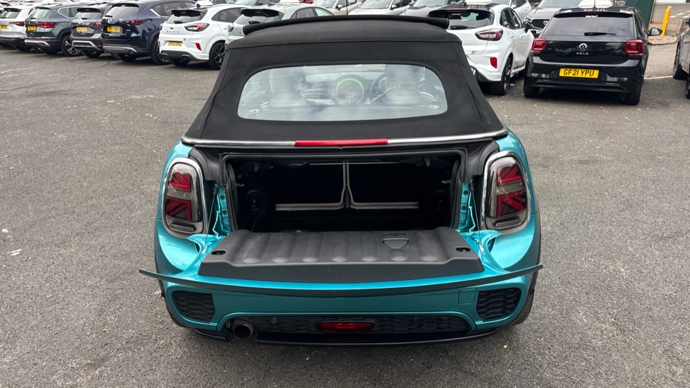 MINI Convertible 1.5 Cooper 2dr Petrol Convertible - Image 4