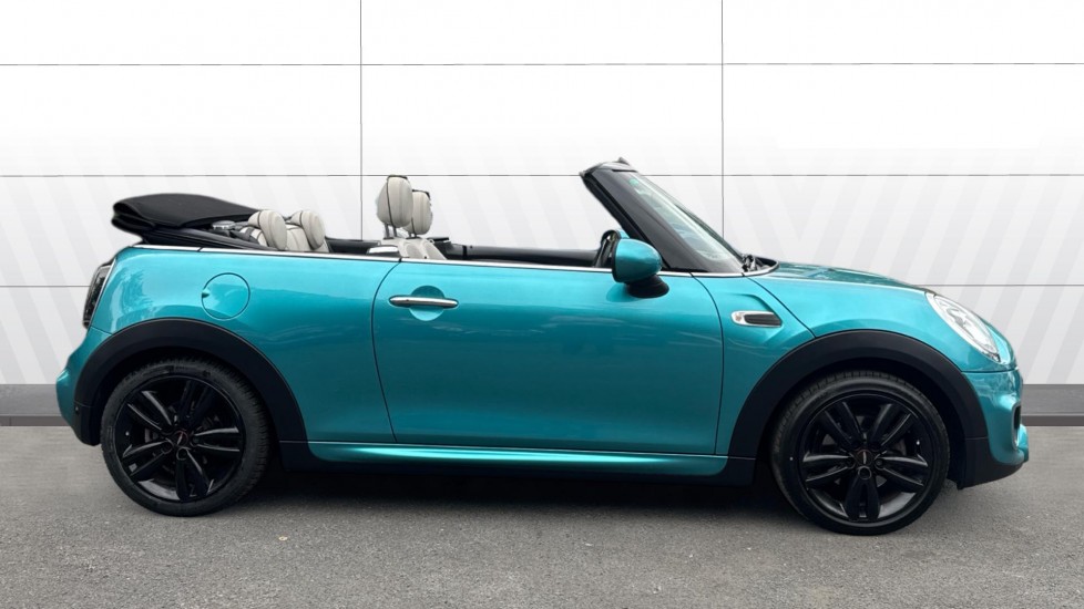 MINI Convertible 1.5 Cooper 2dr Petrol Convertible - Image 5