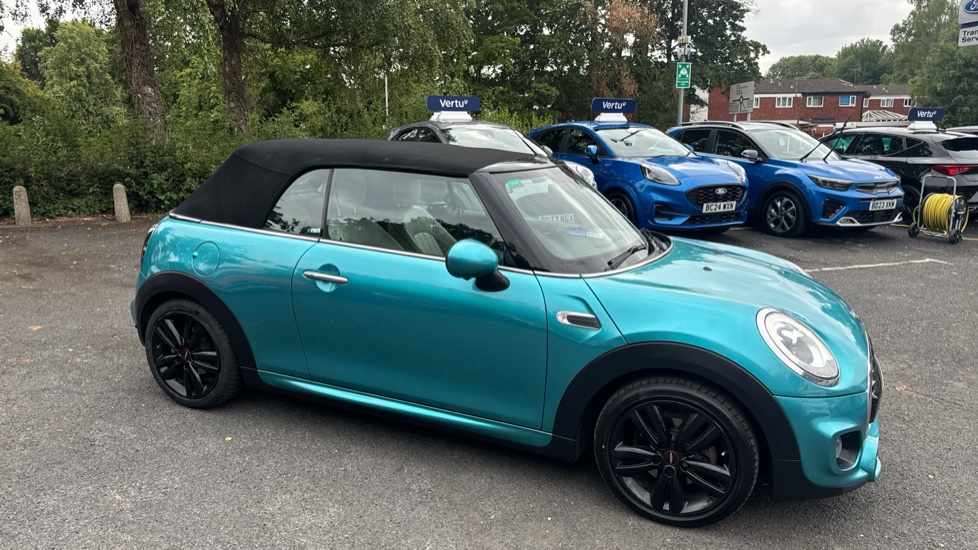 MINI Convertible 1.5 Cooper 2dr Petrol Convertible - Image 41