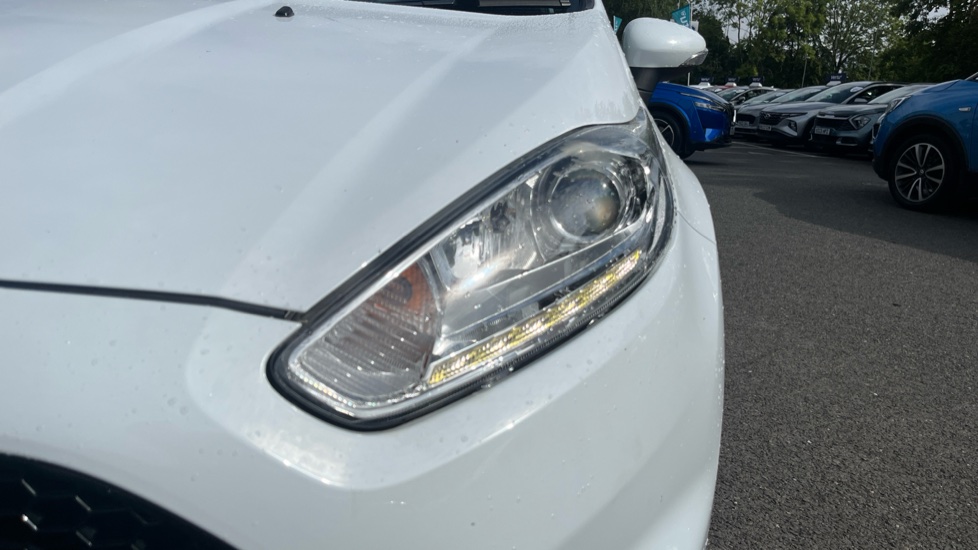 Ford Fiesta ST 1.6 EcoBoost ST-2 3dr Petrol Hatchback - Image 37
