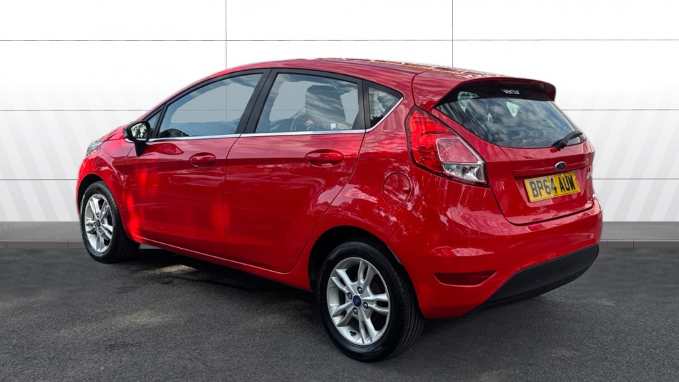 Ford Fiesta 1.25 82 Zetec 5dr Petrol Hatchback - Image 2