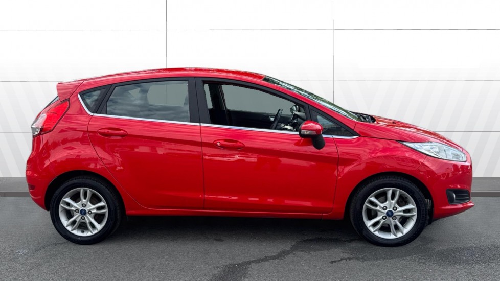 Ford Fiesta 1.25 82 Zetec 5dr Petrol Hatchback - Image 5