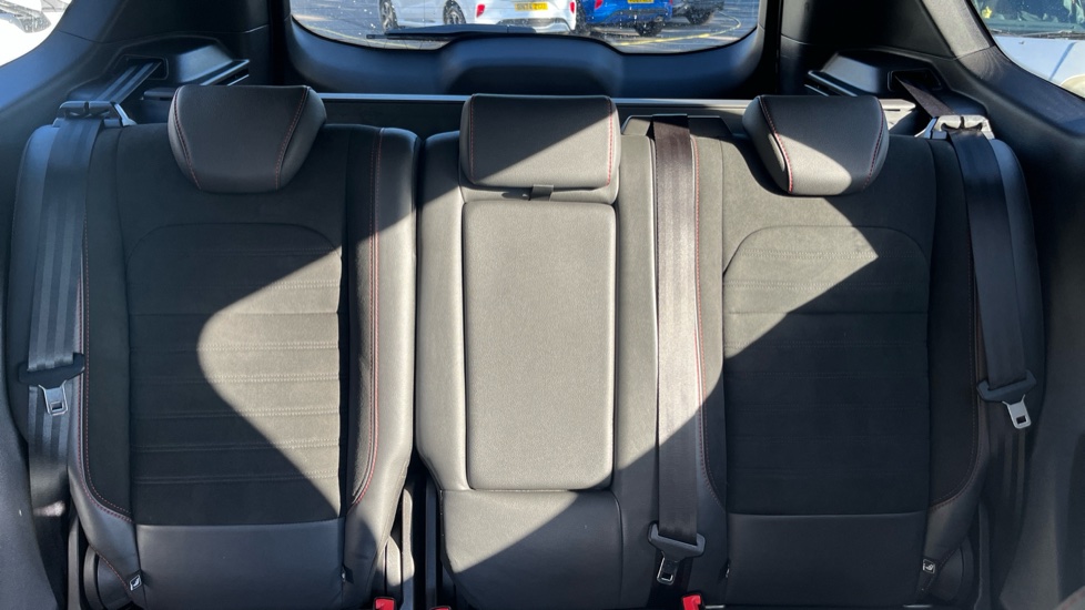 Ford Kuga 1.5 EcoBoost ST-Line 5dr 2WD Petrol Estate - Image 15
