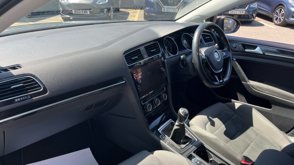 Volkswagen Golf 1.5 TSI EVO 150 GT 5dr Petrol Hatchback - Image 9