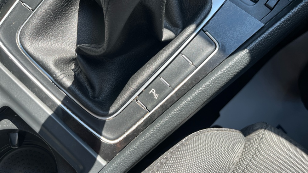 Volkswagen Golf 1.5 TSI EVO 150 GT 5dr Petrol Hatchback - Image 34