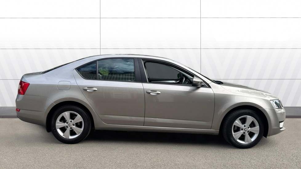 Skoda Octavia 1.4 TSI 150 SE L 5dr Petrol Hatchback - Image 5