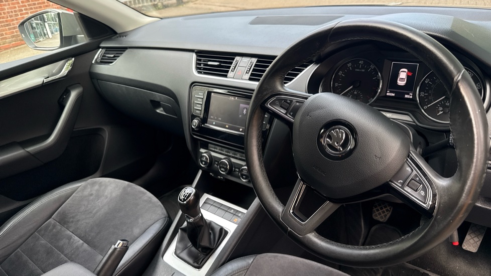 Skoda Octavia 1.4 TSI 150 SE L 5dr Petrol Hatchback - Image 14