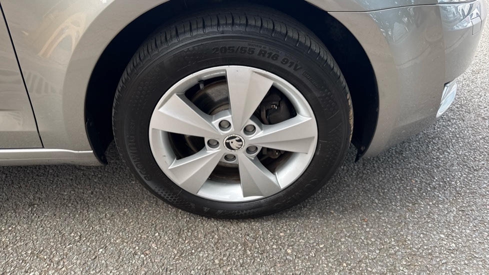 Skoda Octavia 1.4 TSI 150 SE L 5dr Petrol Hatchback - Image 28