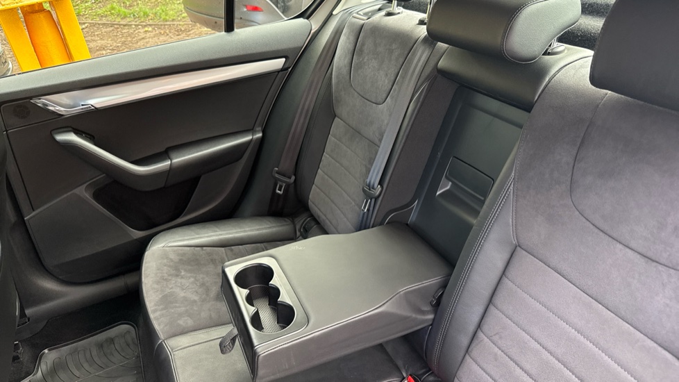 Skoda Octavia 1.4 TSI 150 SE L 5dr Petrol Hatchback - Image 32