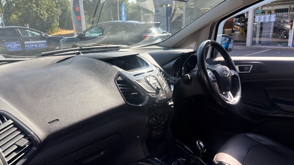 Ford EcoSport 1.0 EcoBoost Titanium 5dr Petrol Hatchback - Image 9