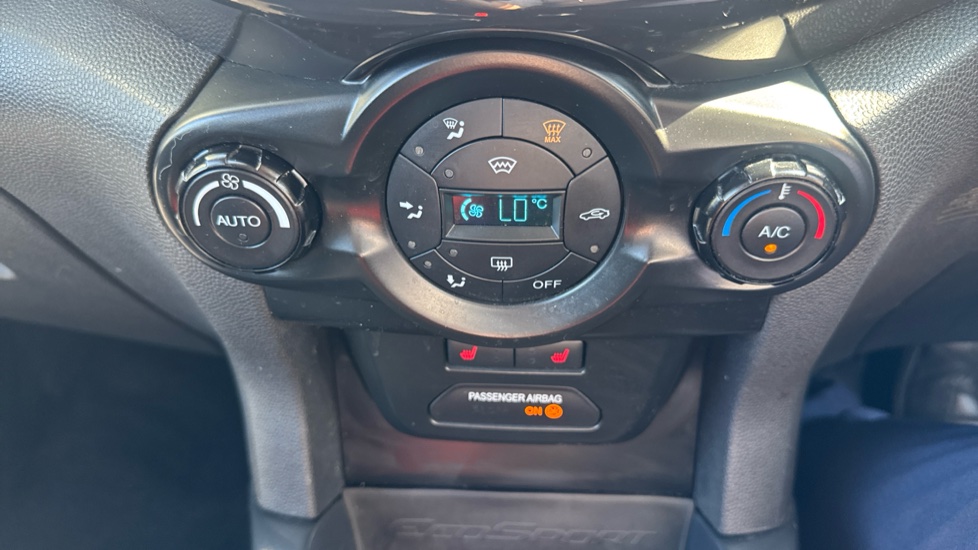 Ford EcoSport 1.0 EcoBoost Titanium 5dr Petrol Hatchback - Image 30
