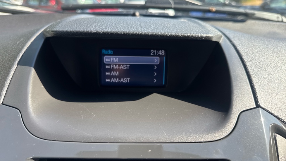 Ford EcoSport 1.0 EcoBoost Titanium 5dr Petrol Hatchback - Image 33