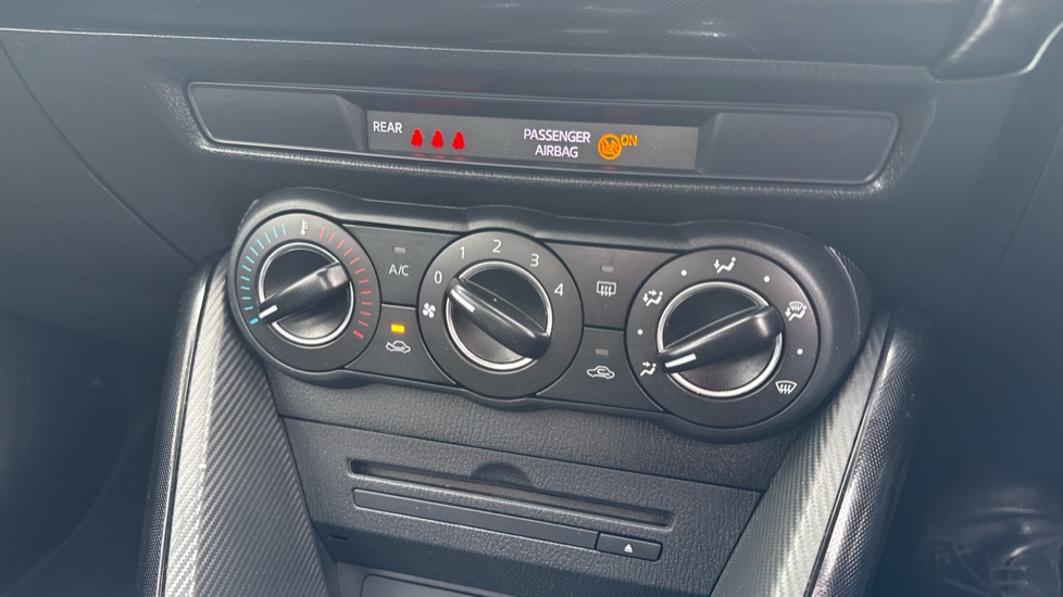Mazda 2 1.5 SE-L Nav 5dr Petrol Hatchback - Image 31