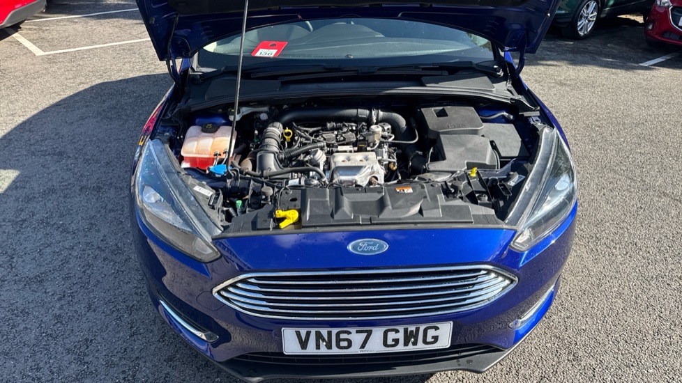 Ford Focus 1.0 EcoBoost 125 Titanium 5dr Auto Petrol Hatchback - Image 8