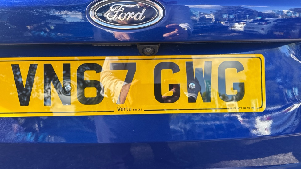 Ford Focus 1.0 EcoBoost 125 Titanium 5dr Auto Petrol Hatchback - Image 28