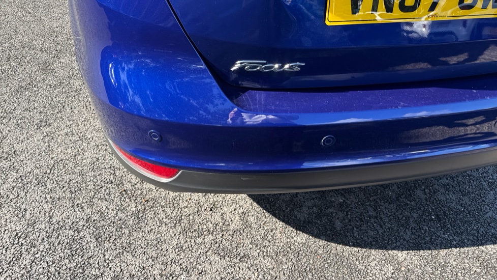 Ford Focus 1.0 EcoBoost 125 Titanium 5dr Auto Petrol Hatchback - Image 30