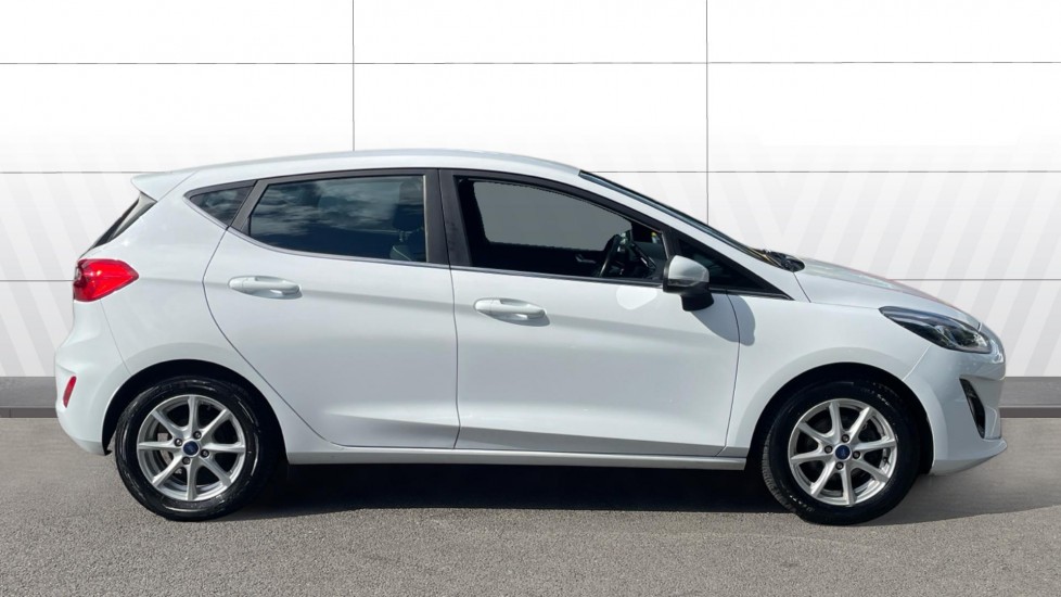 Ford Fiesta 1.0 EcoBoost Zetec 5dr Petrol Hatchback - Image 5