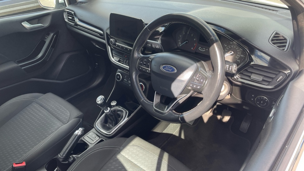 Ford Fiesta 1.0 EcoBoost Zetec 5dr Petrol Hatchback - Image 11