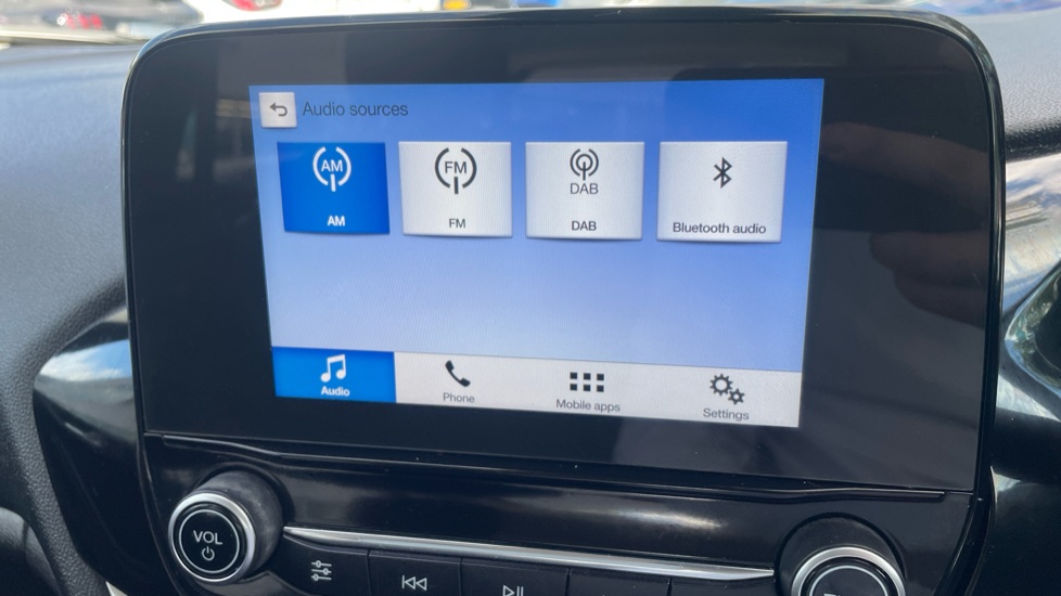 Ford Fiesta 1.0 EcoBoost Zetec 5dr Petrol Hatchback - Image 35