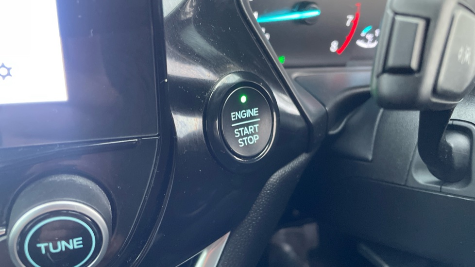 Ford Fiesta 1.0 EcoBoost 125 Titanium 5dr Petrol Hatchback - Image 38