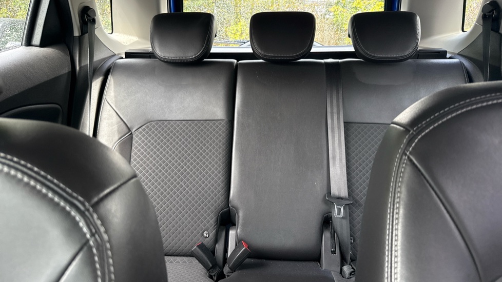 Ford EcoSport 1.0 EcoBoost Titanium 5dr Petrol Hatchback - Image 15
