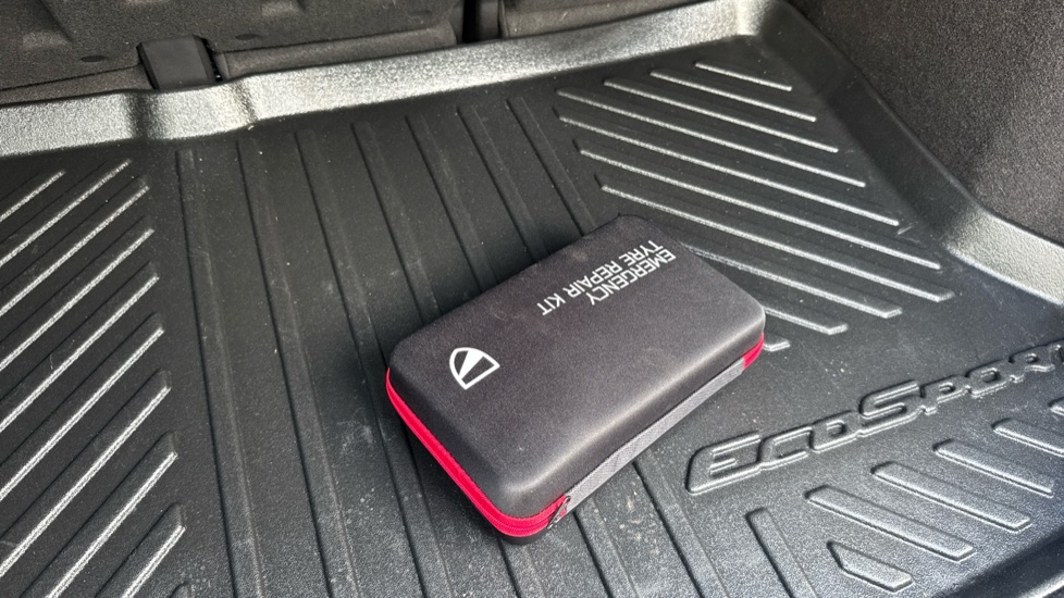 Ford EcoSport 1.0 EcoBoost Titanium 5dr Petrol Hatchback - Image 21