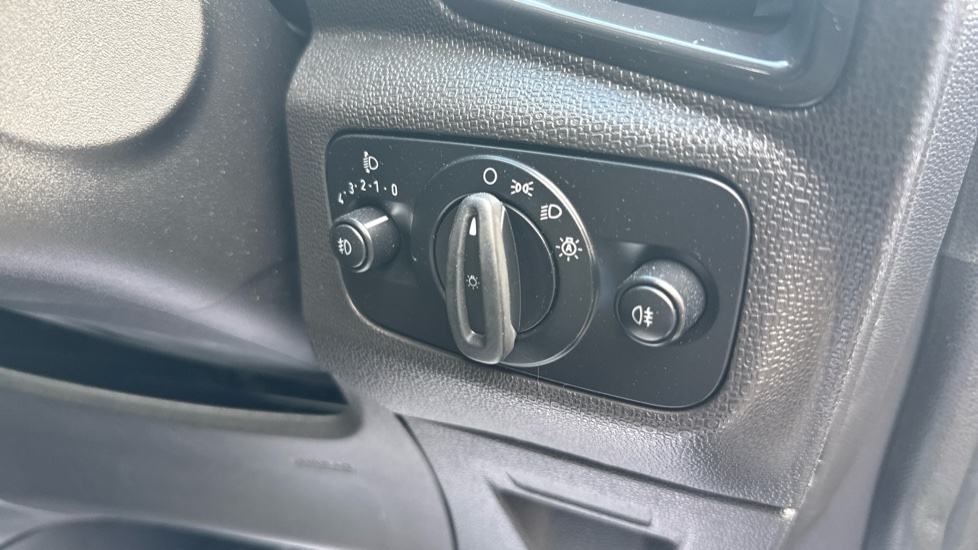 Ford EcoSport 1.0 EcoBoost Titanium 5dr Petrol Hatchback - Image 31