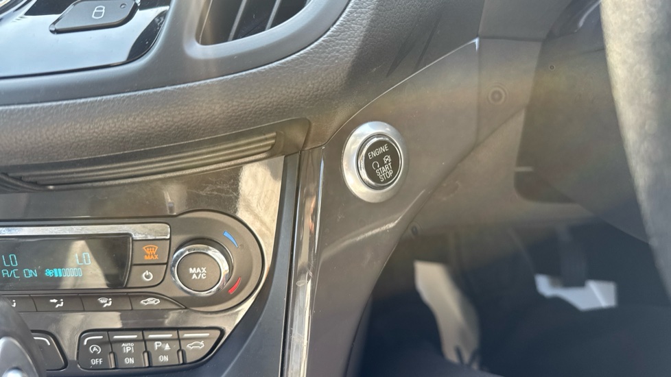 Ford Kuga 1.5 EcoBoost 182 Titanium X 5dr Auto Petrol Estate - Image 26