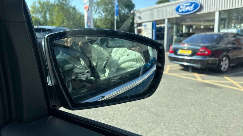 Ford Kuga 1.5 EcoBoost 182 Titanium X 5dr Auto Petrol Estate - Image 34