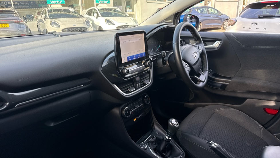 Ford Puma 1.0 EcoBoost Hybrid mHEV Titanium First Ed 5dr Petrol Hatchback - Image 9