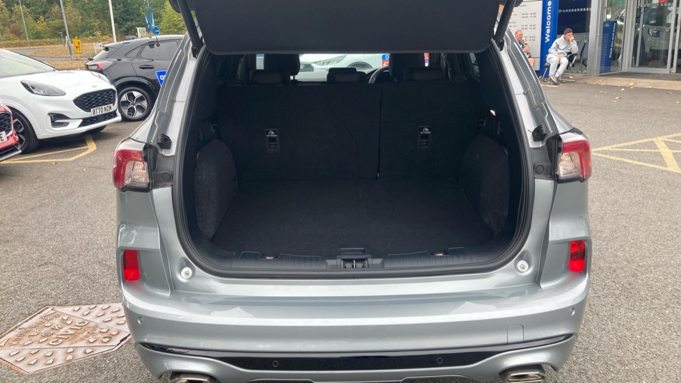 Ford Kuga 2.5 FHEV ST-Line X Edition 5dr CVT Hybrid Estate - Image 4